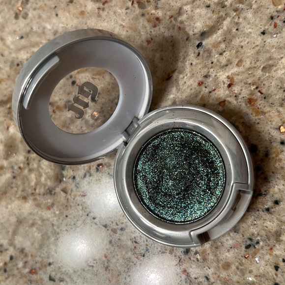 Urban Decay eyeshadow- zodiac - Picture 2 of 4